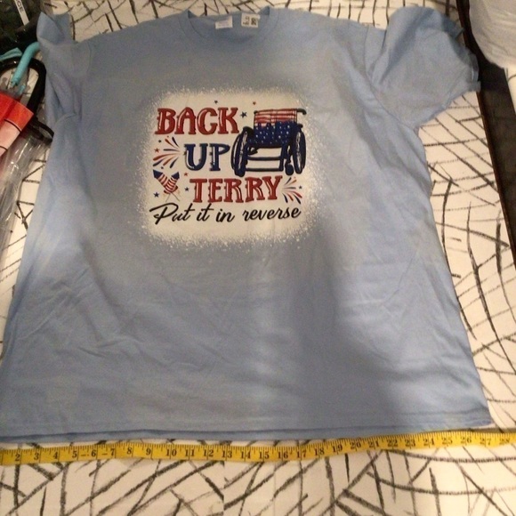 Back Up Terry Put it in Reverse T Shirt Graphic T-shirt - Picture 5 of 6